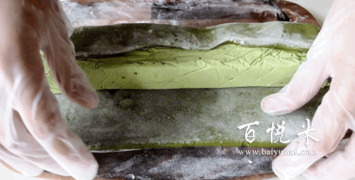 不用烤箱的夏日甜品王,兩種口味的奶酪小方,糯嘰嘰,冰涼香濃